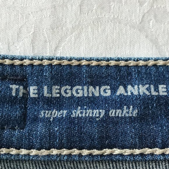 AG Adriano Goldschmied The Legging Super Skinny Ankle Distressed Jeans size 24R - Picture 4 of 11